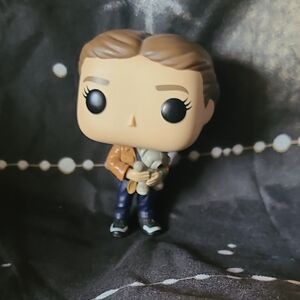 Funko Action Figure Stranger Things Eleven with Bear